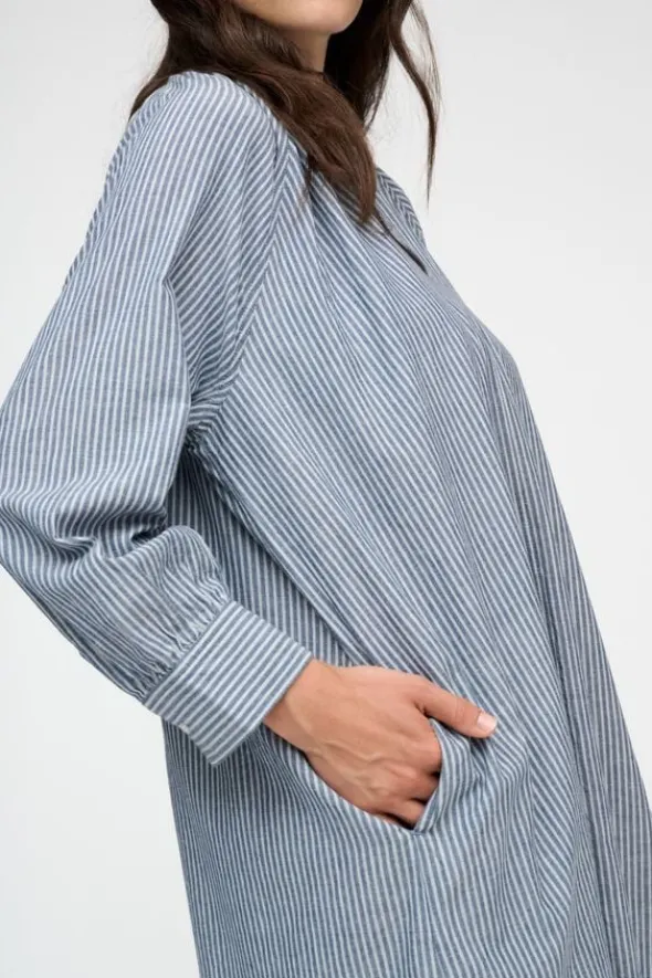 above dress stripe