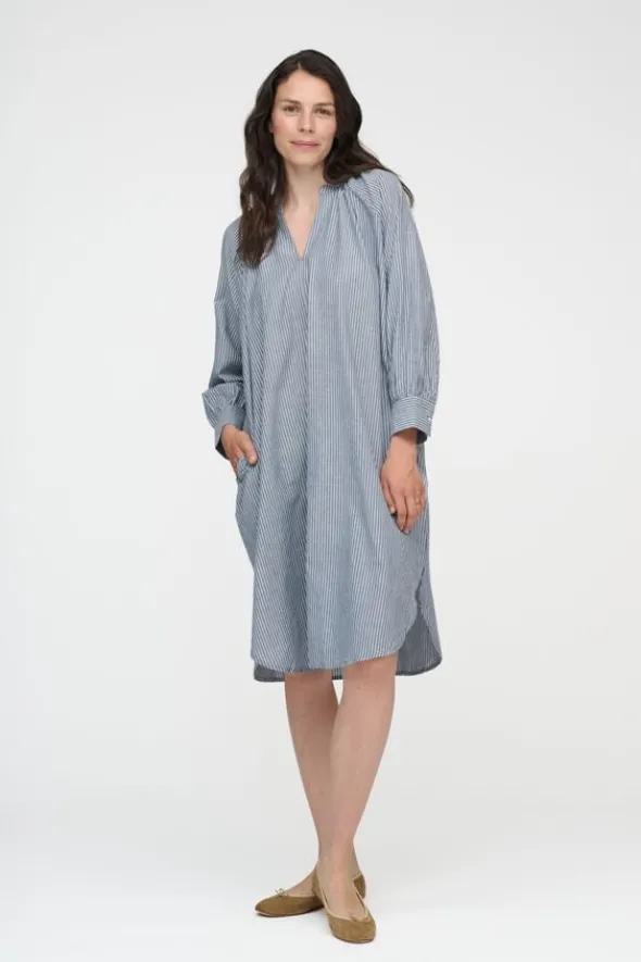 above dress stripe