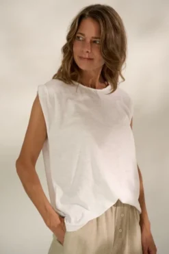 accept tank top