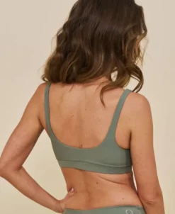 Agung sporty bikinitopp