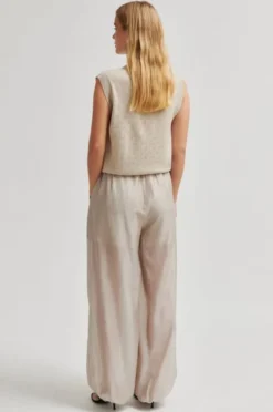 Amala Knit Vest