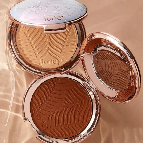 Amazonian Clay - Blurring powder foundation