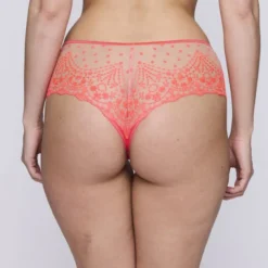 Angelou hotpants