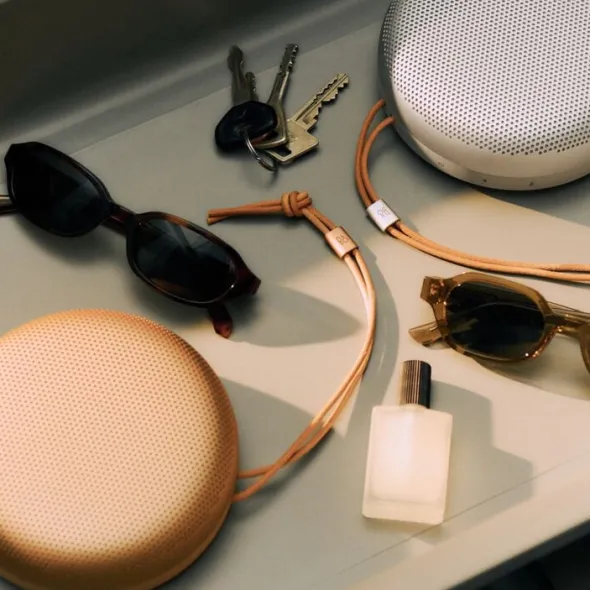 Beosound A1 3rd Gen Honey Tone