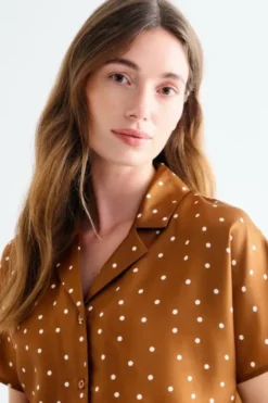 Birna Blouse