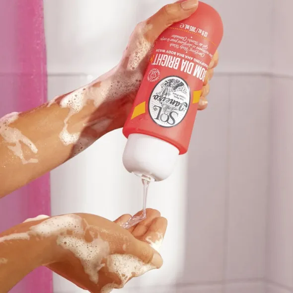 Bom Dia Bright - Clarifying AHA BHA Body Wash