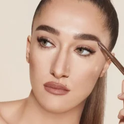 Brow Lift - Ögonbrynspenna