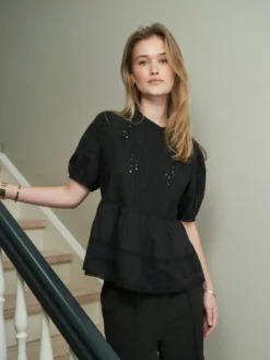 Carnita Blouse