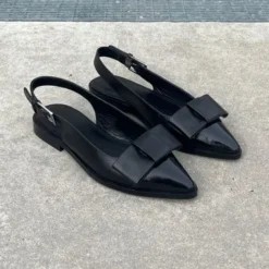 CITY WALK - BLACK