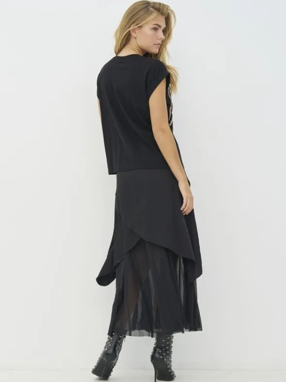 clarissa Tee