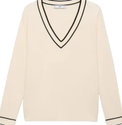 Contrasting V-neck sweater
