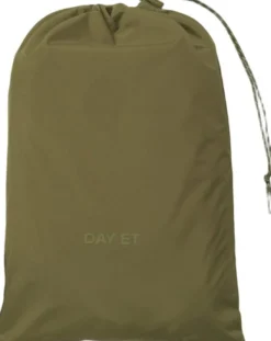 Day RE-No Rain Coat