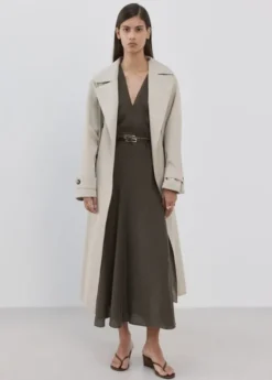 Double-belt A-line dress