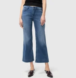 DREAM WIDE