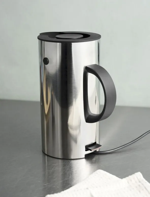 EM77 vattenkokare (EU) 1.5 l. steel