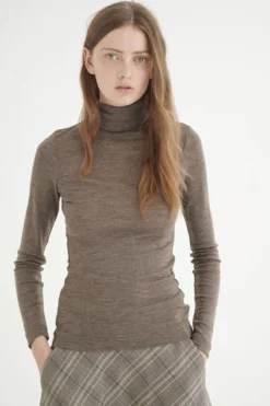 FangIW Rollneck - 100% Wool
