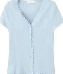 Fine knit cardigan with lace detail