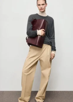 Fine-knit crew-neck sweater