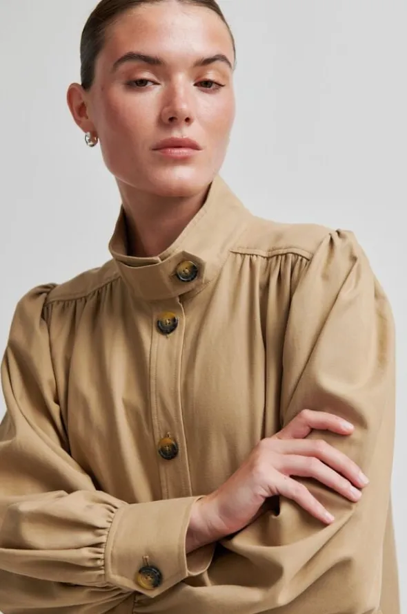 Gable Jacket