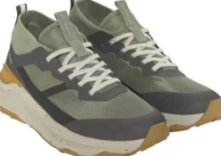 Her Momentum GTX