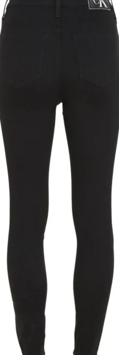 HIGH RISE SUPER SKINNY ANKLE