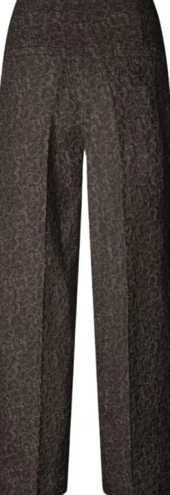 HollisMD pants
