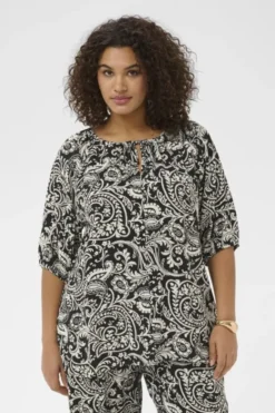 KCberry Blouse