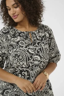 KCberry Blouse