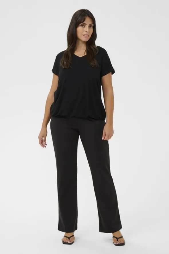 KCjena V-neck T-Shirt