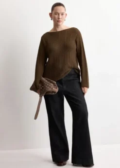 Knitted ribbed sweater