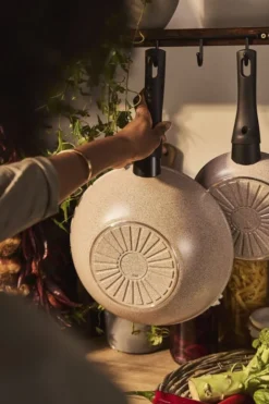 Ledro Wok 28 Beige Rund Aluminum