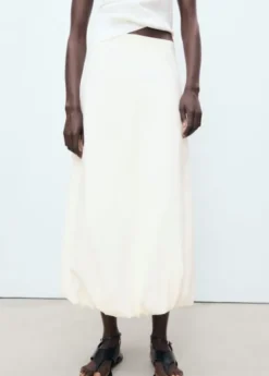 Long balloon skirt