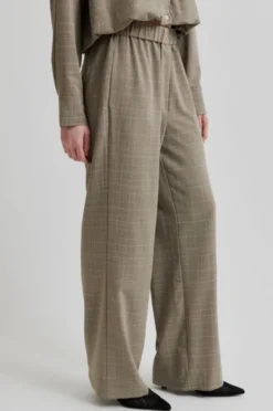 Maira Trousers