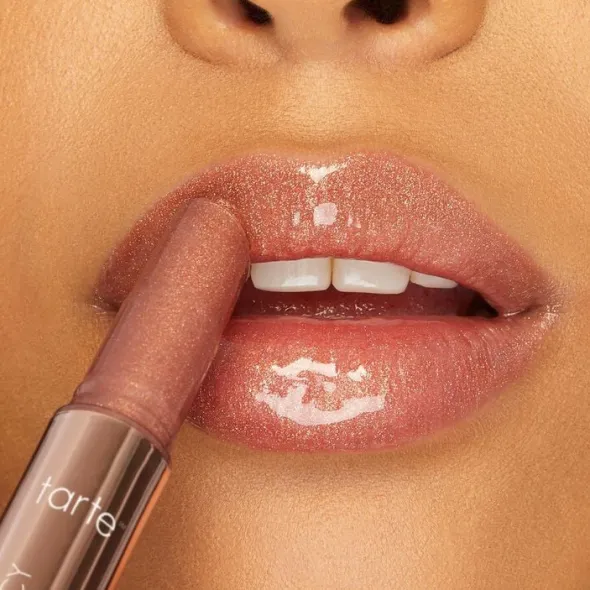 Maracuja Juicy Lip Shimmer Glass Plump - Shimmery Lip Plumper