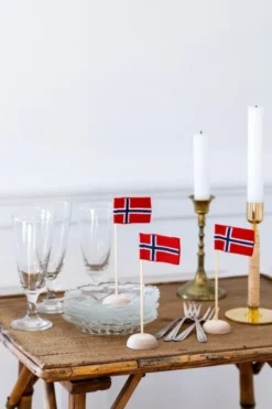 Mini bordflag med Norske flag