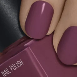 Nail Polish Dusty Bordeaux