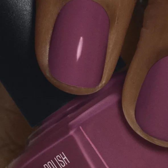 Nail Polish Dusty Bordeaux