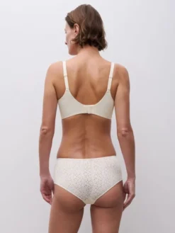 Norah Covering molded bra