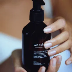 NOURISHING BODY OIL