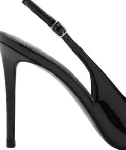 Patent heeled shoes