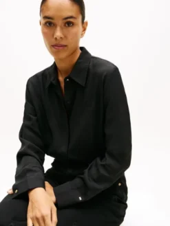 Regular Fit Concealed Placket Twill Shirt