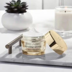 Revitalizing Supreme+ Soft Cream