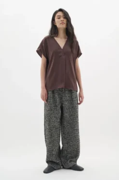 RindaIW Top