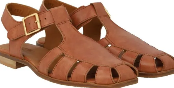 Sandal