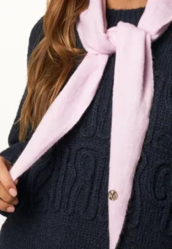 Scarf triangle pink 120x30
