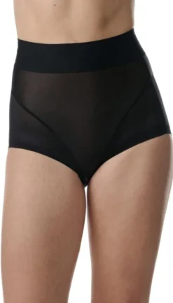 Sheer T. Curve Enhancing Brief -4W2021