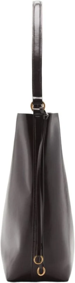 Shiny shoulder bag