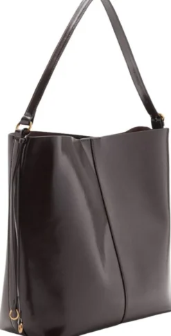 Shiny shoulder bag
