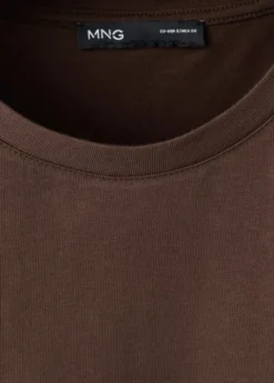 Short-sleeved cotton t-shirt
