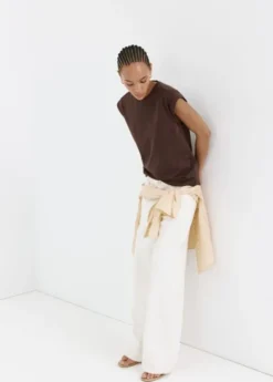 Short-sleeved cotton t-shirt
